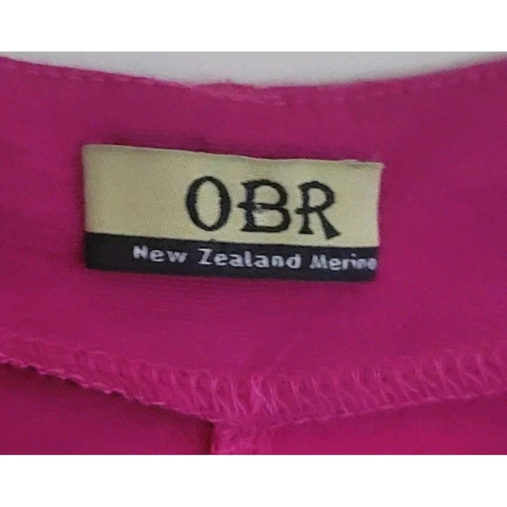 Merino Wool Poncho One Size New Zealand 100% Wool Pink Lightweight Travel Wrap